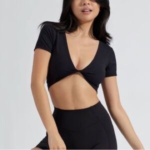 Buffbunny Reversible AirKnit Twist Crop Top
